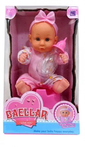 Csecsemő baba bilivel és cumisüveggel