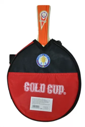 Pingpongütő tokban