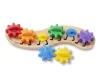 Melissa & Doug Fa készségfejlesztő játék, Fogaskerekű hernyó