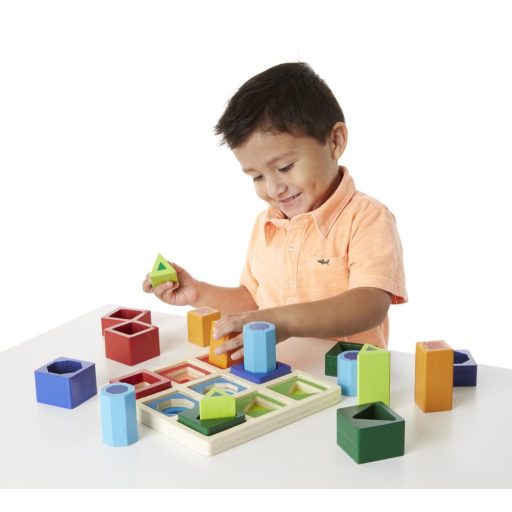 Melissa & Doug Fa készség fejlesztő játék, 3D formaegyeztető