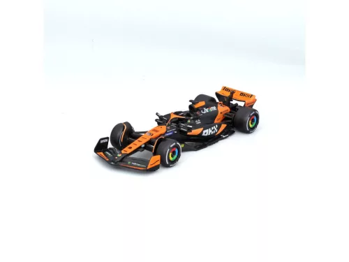 Bburago 1/43 F1 versenyautó - McLaren Racing MCL38 (2024)
