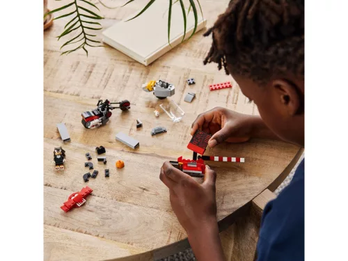 LEGO Sonic 76995 Shadow a sün szökése