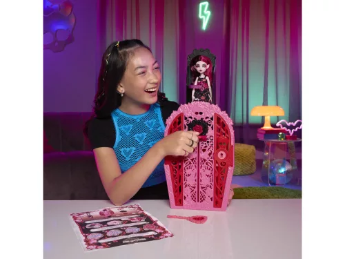 Monster High szörnyen jóbarátok titkai - rémes nyomozás kertitkok - Draculaura