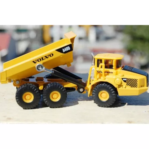 SIKU Volvo dömper - 1877