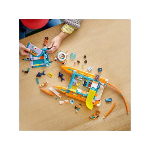 LEGO Friends 41734 Tengeri mentõhajó