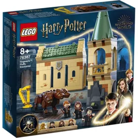   LEGO® Harry Potter™ - Roxfort - Találkozás Bolyhoskával (76387)