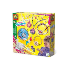 Nyaklánckészítő betűkkel