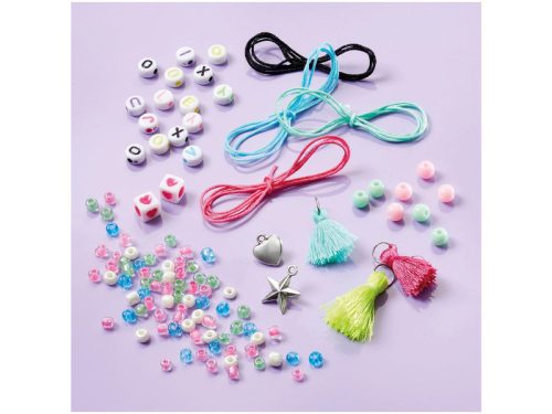 Betűs karkötőkészítő