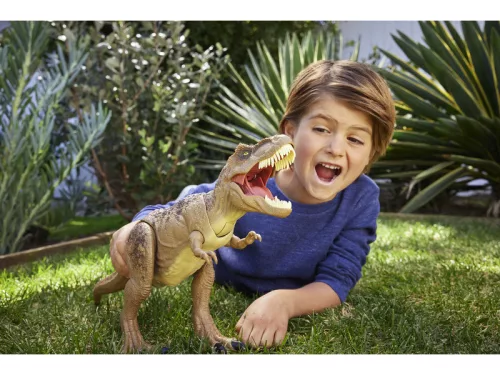 Jurassic World kolosszális támadó T-rex