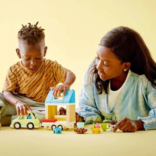 LEGO DUPLO Town - Családi ház kerekeken - 10986