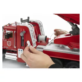  MACK Granite tűzoltóautó létrával, vízpumpával és L+S modullal