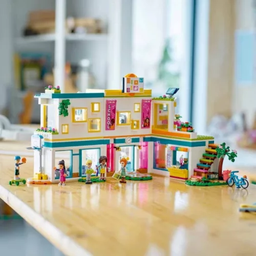 LEGO Friends - Heartlake Nemzetközi Iskola - 41731