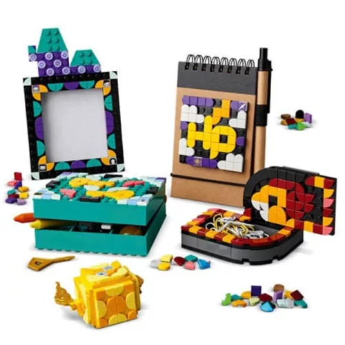 LEGO DOTS - Roxfort asztali szett - 41811