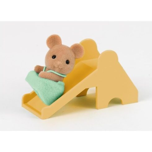 Sylvanian Families - Egér bébi csúszdával